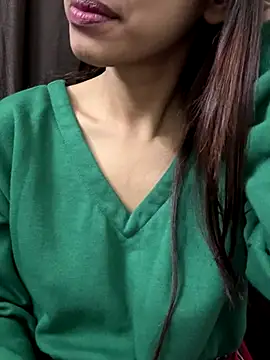 Snapshot of Sweety_008 chatting on 01/07/26, 07:33 Sweety 008 online show from 01/07/26, 07:33