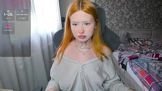 Snapshot of kate8ketee8 chatting on 04/21/26, 02:45 kate8ketee8 online show from 04/21/26, 02:45