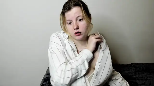 LillyDepp online show from 01/11/26, 04:01