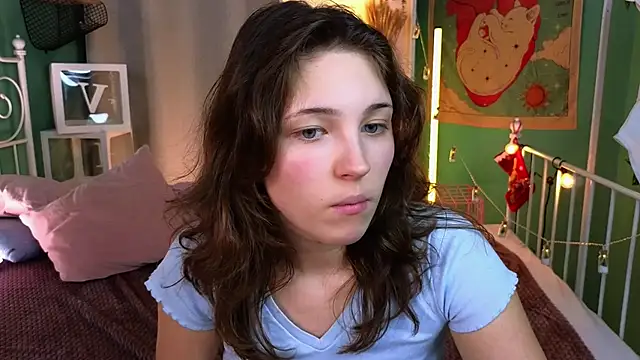 cherry lea online show from 12/21/24, 07:27