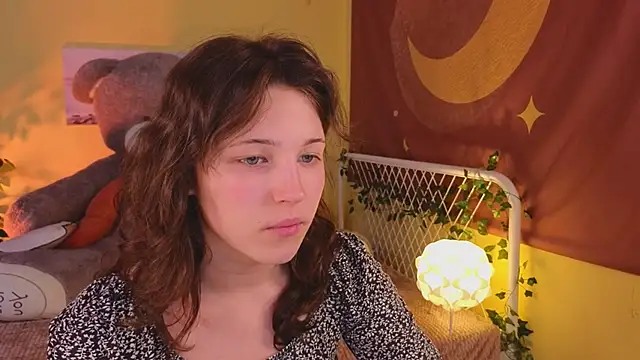 cherry lea online show from 03/03/25, 09:26