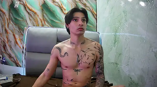 Apolo Hidalgo01 online show from 02/01/25, 04:33