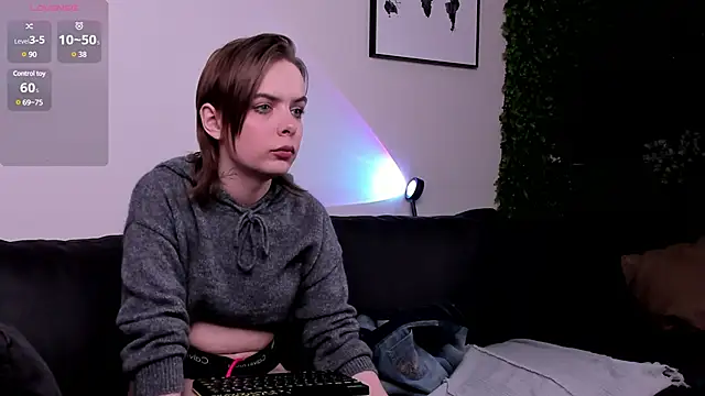 Snapshot of Eden_Heart chatting on 01/20/25, 03:50 Eden Heart online show from 01/20/25, 03:50