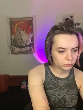 Snapshot of Eden_Heart chatting on 03/01/25, 12:12 Eden Heart online show from 03/01/25, 12:12