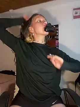 Snapshot of Andi9_ chatting on 01/11/25, 02:20 Andi9 online show from 01/11/25, 02:20