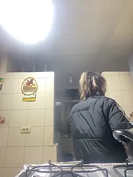 Snapshot of Andi9_ chatting on 01/16/25, 04:07 Andi9 online show from 01/16/25, 04:07