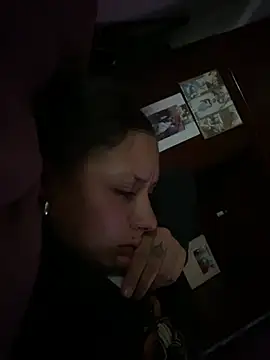 Snapshot of Andi9_ chatting on 01/29/25, 02:51 Andi9 online show from 01/29/25, 02:51