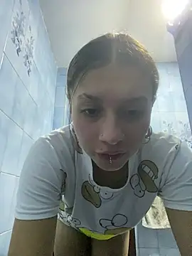 Snapshot of Andi9_ chatting on 02/23/25, 05:56 Andi9 online show from 02/23/25, 05:56