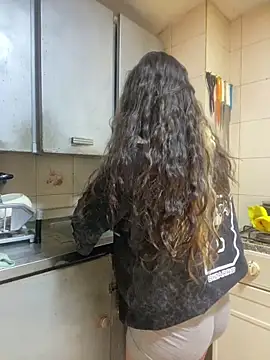 Snapshot of Andi9_ chatting on 03/04/25, 03:00 Andi9 online show from 03/04/25, 03:00