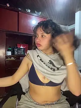 Snapshot of Andi9_ chatting on 11/09/25, 01:26 Andi9 online show from 11/09/25, 01:26