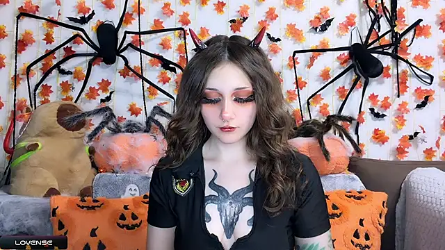  Devill Baby online show from 11/21/25, 05:33