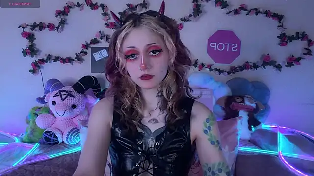  Devill Baby online show from 05/15/26, 05:20