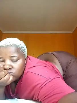 Snapshot of HotBootyBabe90 chatting on 01/14/25, 03:57 HotBootyBabe90 online show from 01/14/25, 03:57