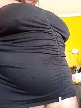 Snapshot of HotBootyBabe90 chatting on 01/22/25, 09:35 HotBootyBabe90 online show from 01/22/25, 09:35