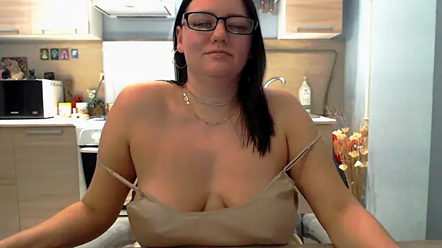 Sophy  soft online show from 02/08/25, 06:12