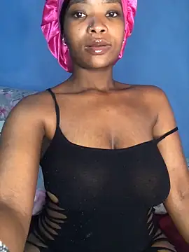 NunuBerry16 online show from 12/15/24, 02:19