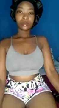 NunuBerry16 online show from 02/09/25, 01:55