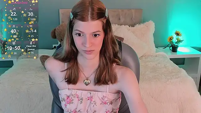 Nora Vennucci online show from 10/09/25, 08:51