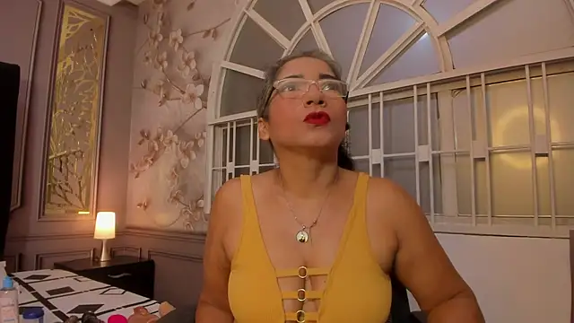 mature bigass   online show from 12/31/24, 01:15