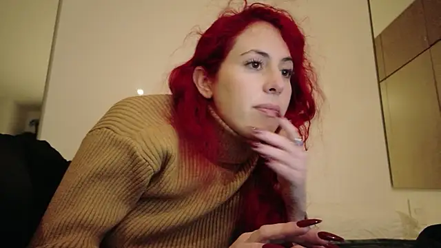 Snapshot of Borbala_Iggy chatting on 10/15/25, 05:18 Borbala Iggy online show from 10/15/25, 05:18