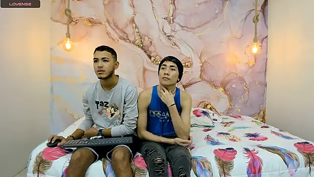 StrawwBoys online show from 12/11/24, 08:18