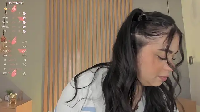 mary suarez online show from 01/25/25, 03:51