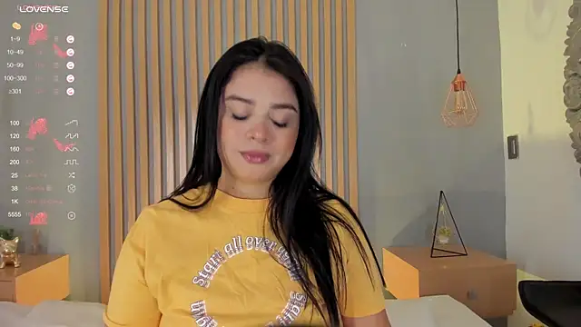 mary suarez online show from 01/27/25, 04:09