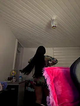 Anily Lovely online show from 10/26/25, 02:28