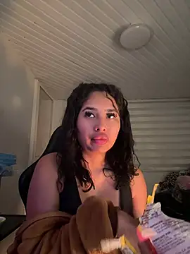 Snapshot of Anily_Lovely chatting on 07/03/26, 12:06 Anily Lovely online show from 07/03/26, 12:06