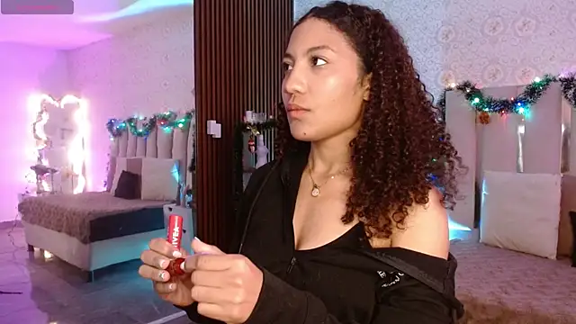 Snapshot of Daphnne_tay chatting on 11/22/25, 06:23 Daphnne tay online show from 11/22/25, 06:23