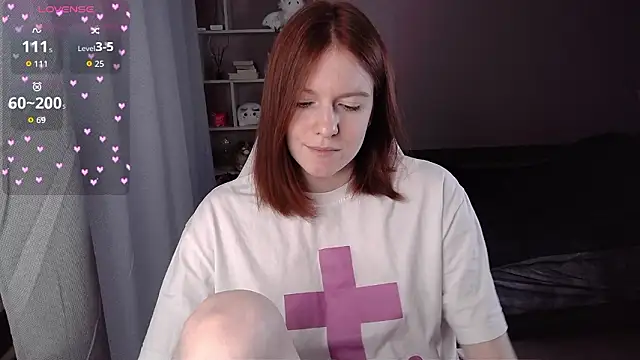 Snapshot of CassieJuice69 chatting on 03/10/26, 04:23 CassieJuice69 online show from 03/10/26, 04:23