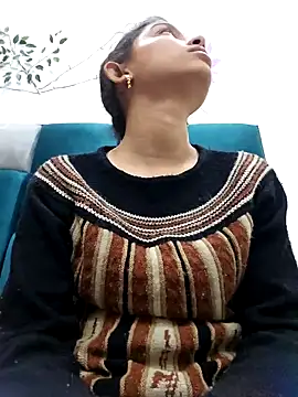 Snapshot of Aleena_Rai chatting on 02/07/25, 07:06 Aleena Rai online show from 02/07/25, 07:06