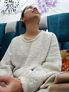 Snapshot of Aleena_Rai chatting on 02/09/25, 05:01 Aleena Rai online show from 02/09/25, 05:01