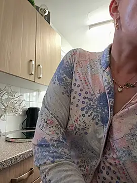 Barbie 26 online show from 03/18/25, 09:52