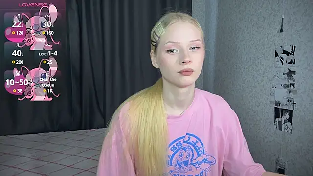 Snapshot of lisa_barbie chatting on 02/08/25, 09:03 lisa barbie online show from 02/08/25, 09:03