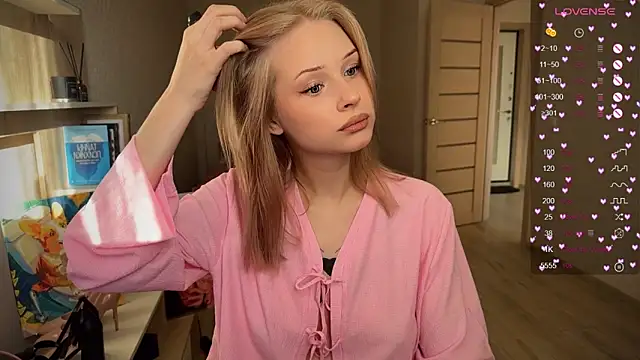 Snapshot of lisa_barbie chatting on 10/18/25, 06:58 lisa barbie online show from 10/18/25, 06:58