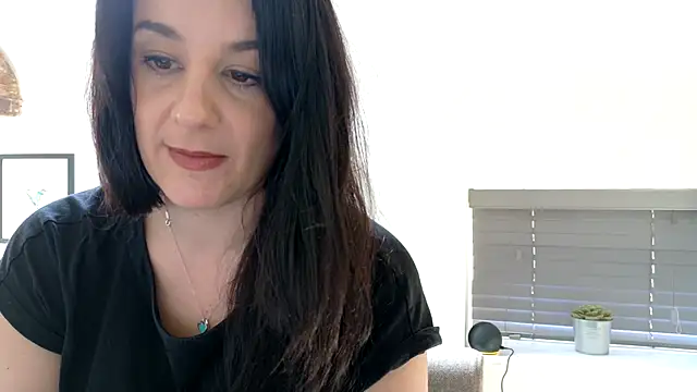 Snapshot of flatwhite0 chatting on 04/23/26, 12:29 flatwhite0 online show from 04/23/26, 12:29