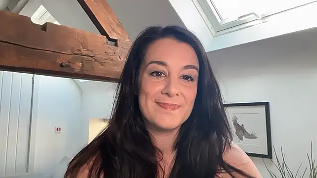 flatwhite0 online show from 04/30/26, 10:10