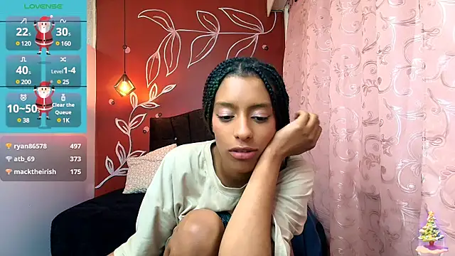 Snapshot of Zia_Green chatting on 12/23/24, 03:33 Zia Green online show from 12/23/24, 03:33