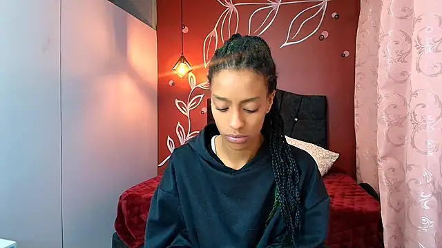 Snapshot of Zia_Green chatting on 01/07/25, 12:09 Zia Green online show from 01/07/25, 12:09