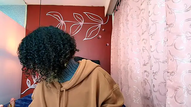 Snapshot of Zia_Green chatting on 01/29/25, 12:02 Zia Green online show from 01/29/25, 12:02