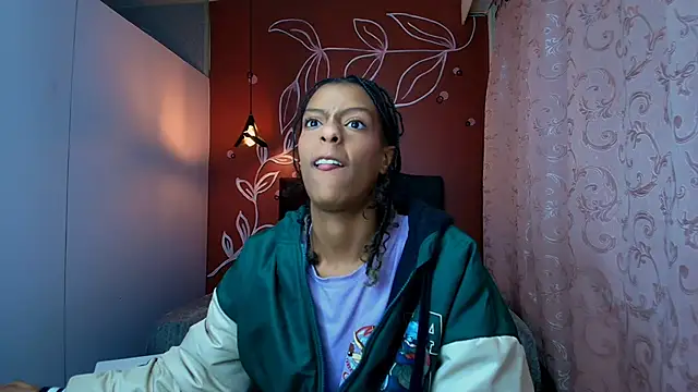 Snapshot of Zia_Green chatting on 02/11/25, 12:16 Zia Green online show from 02/11/25, 12:16