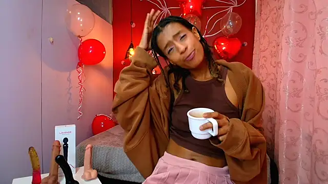 Snapshot of Zia_Green chatting on 02/15/25, 03:28 Zia Green online show from 02/15/25, 03:28