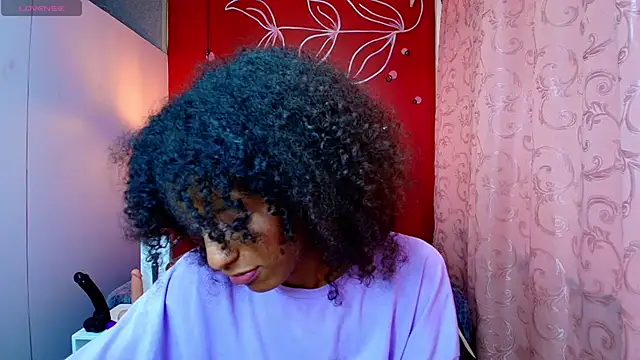 Snapshot of Zia_Green chatting on 03/11/25, 03:12 Zia Green online show from 03/11/25, 03:12