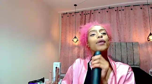 Snapshot of Zia_Green chatting on 03/22/25, 11:09 Zia Green online show from 03/22/25, 11:09