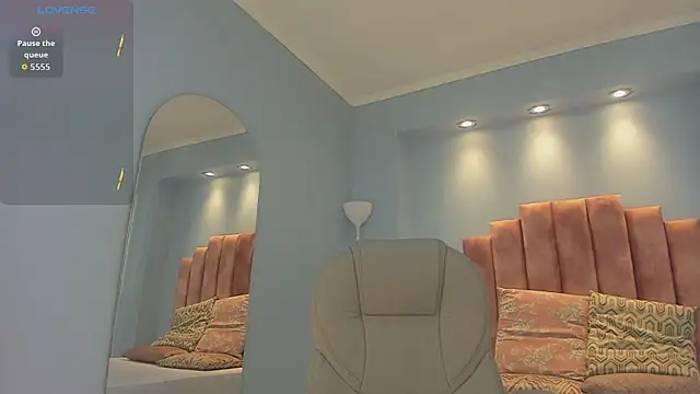 Snapshot of lou_rosse_ chatting on 04/10/26, 08:35 lou rosse online show from 04/10/26, 08:35