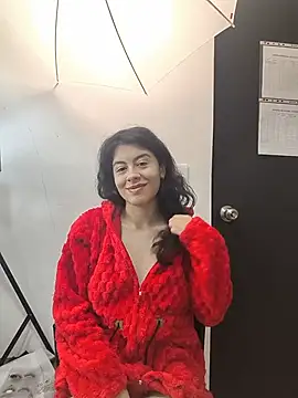 Snapshot of JaneLondon chatting on 05/20/26, 12:00 JaneLondon online show from 05/20/26, 12:00