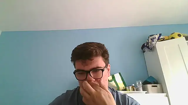 Snapshot of sorolla12 chatting on 03/31/26, 01:55 sorolla12 online show from 03/31/26, 01:55