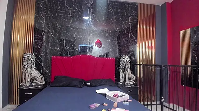 KarinaSimonz online show from 01/15/25, 07:44