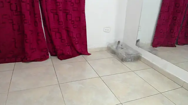 KarinaSimonz online show from 03/02/25, 07:34